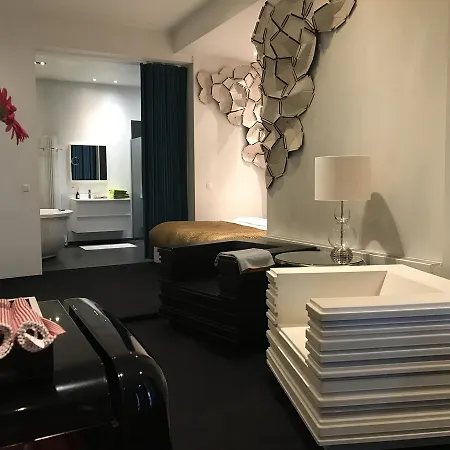 Uthane Bed & Breakfast 3*